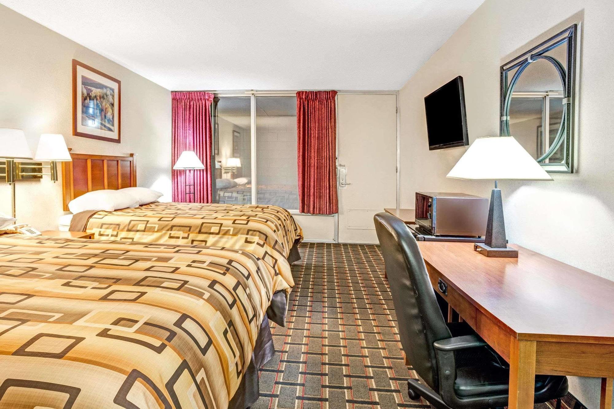 Adrian Inn Extérieur photo